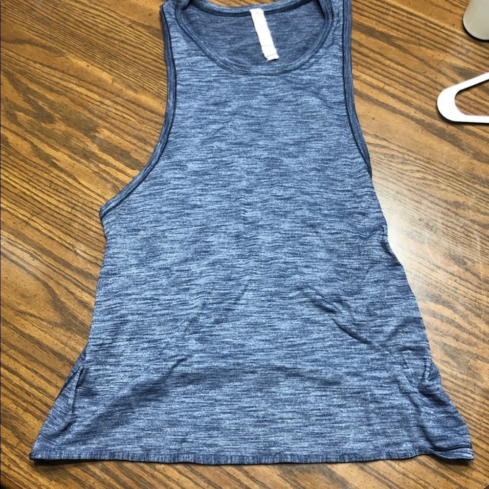 Lululemon tank top